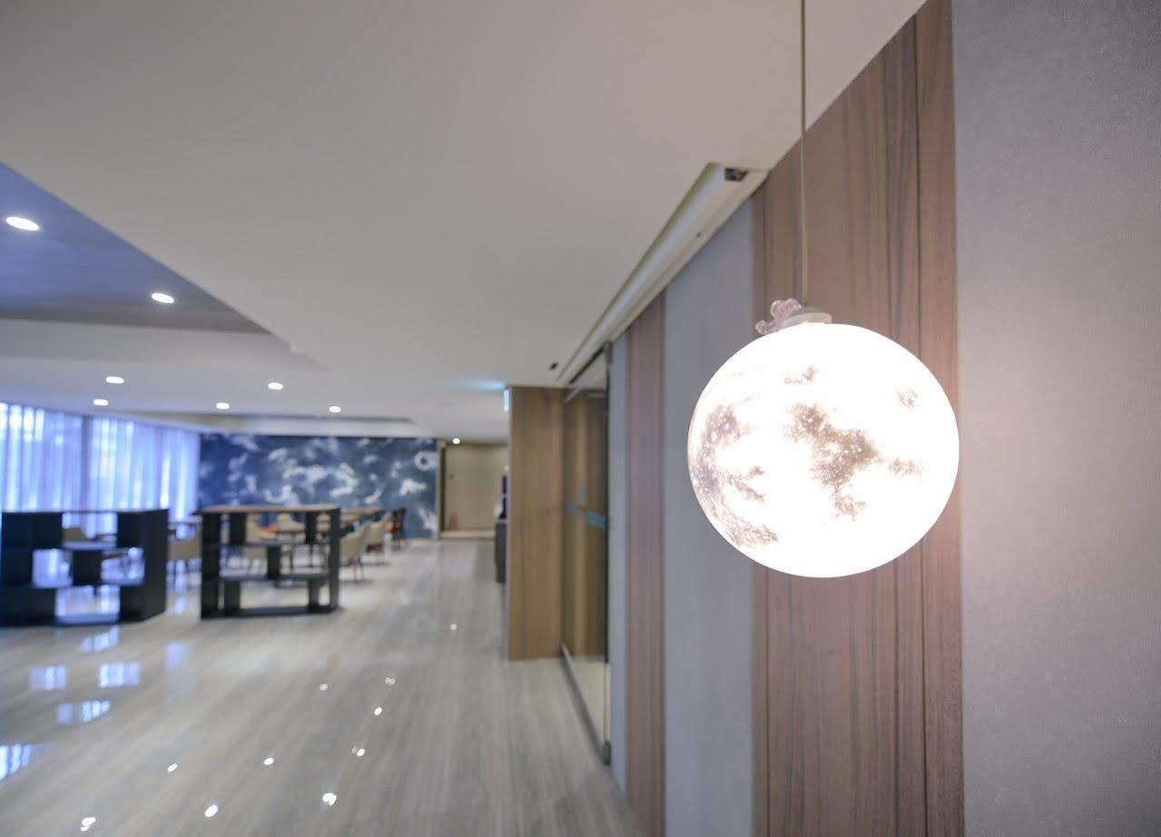 Ximen Hotel B Taipei Exteriör bild